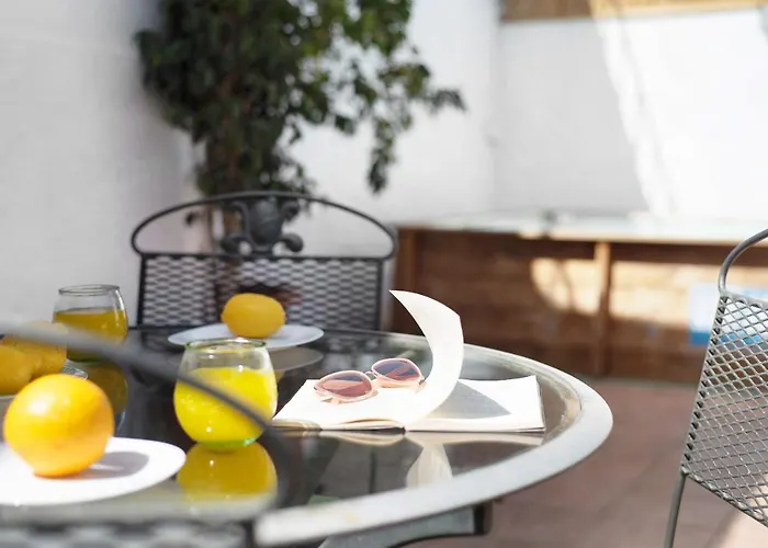 Floti Con Vistas Al Mar Nyaraló *