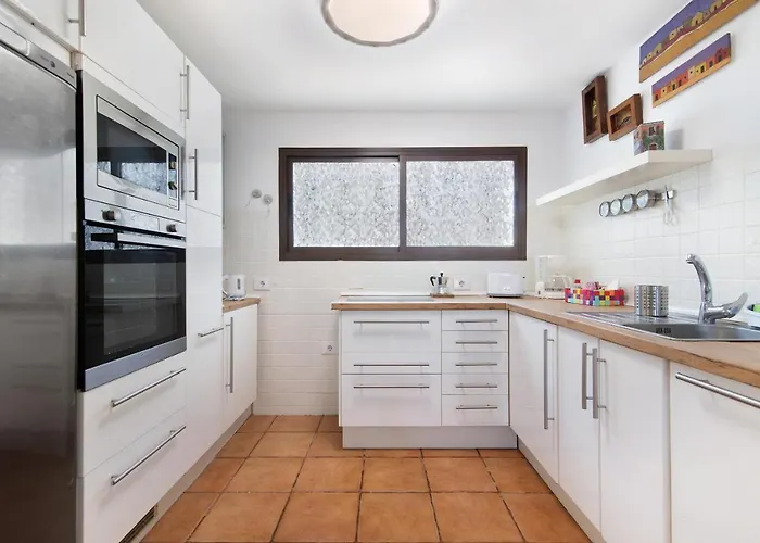 Floti Con Vistas Al Mar *